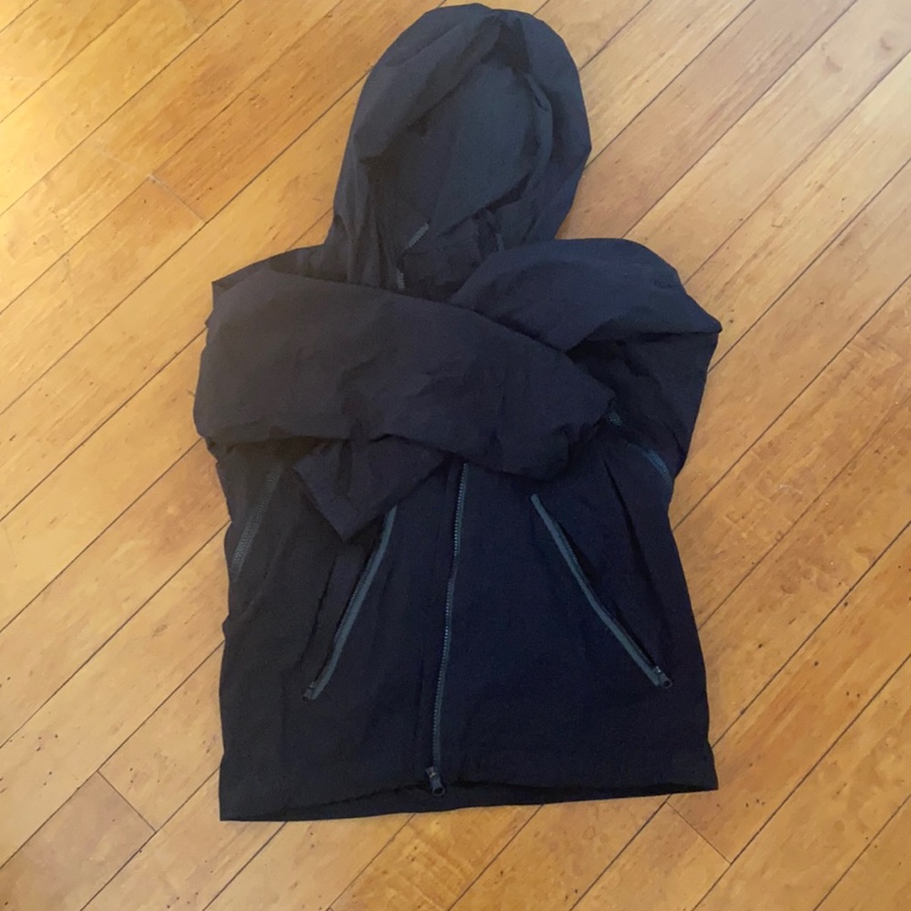 lululemon raincoat